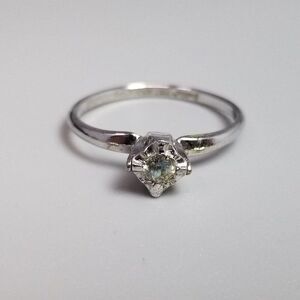 Vintage KaratClad 18K HGE White Gold Plated Solitaire Ring, Size 9 1/2 Band
